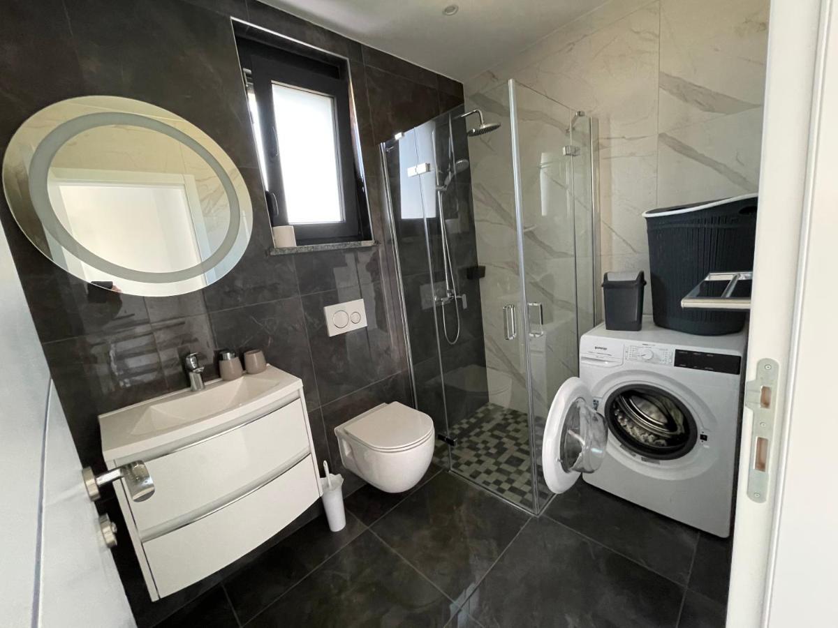 Vila Softic Azra Umag Exterior foto